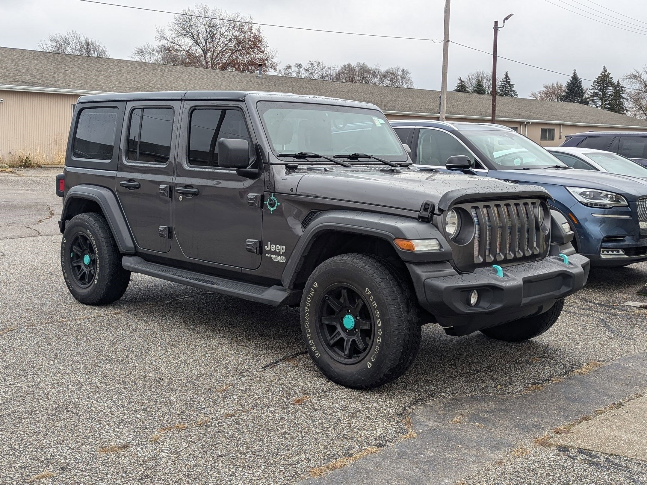 2020 Jeep Wrangler Unlimited Sport photo 4