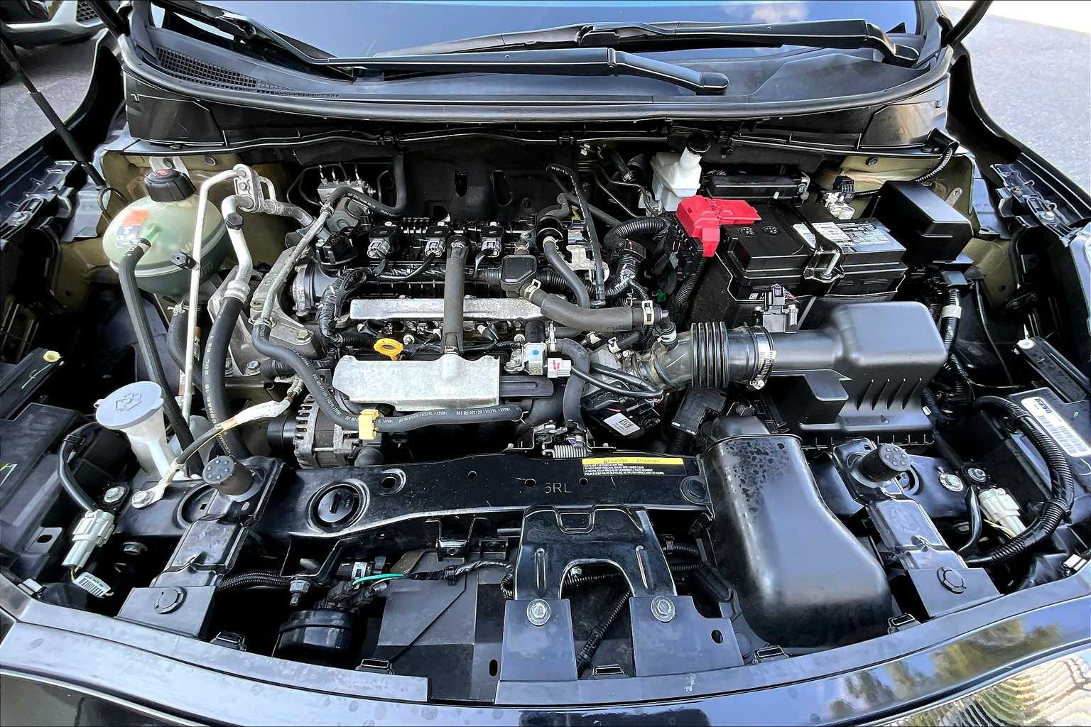 2021 Nissan Versa SV photo 30