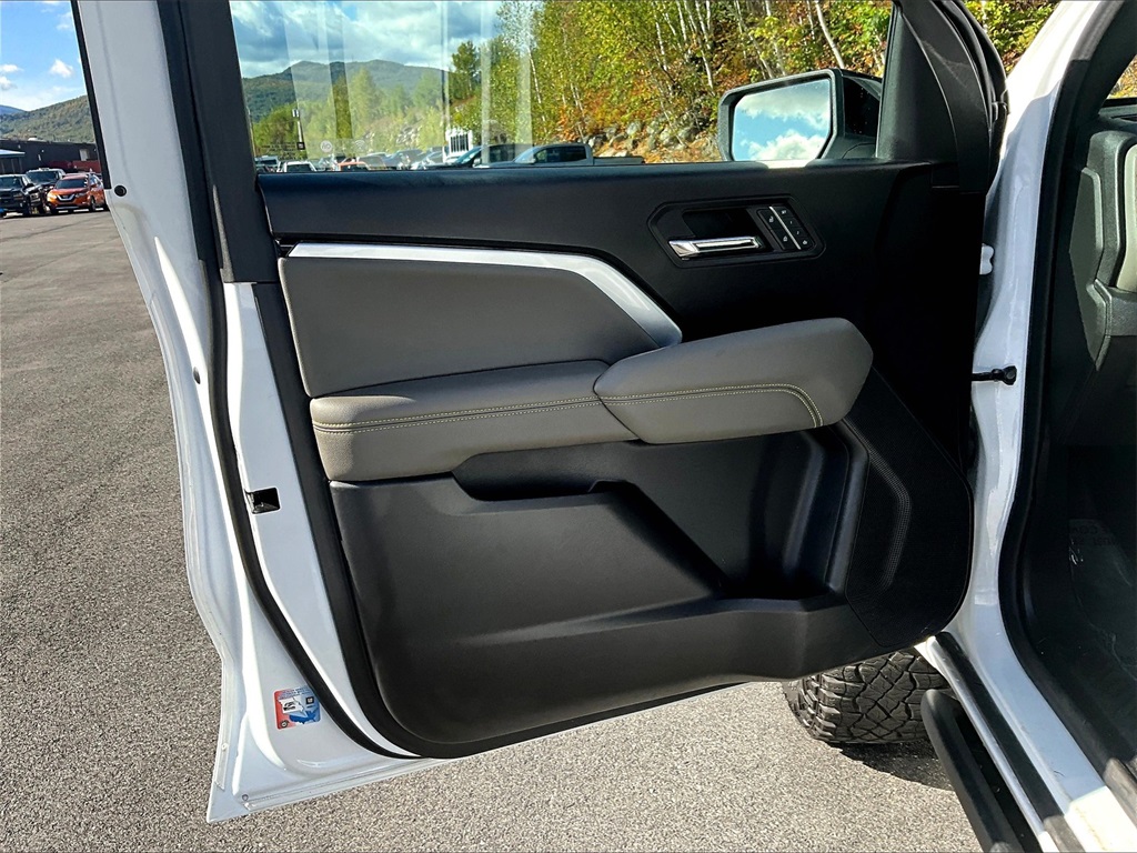 2024 Chevrolet Colorado ZR2 photo 9