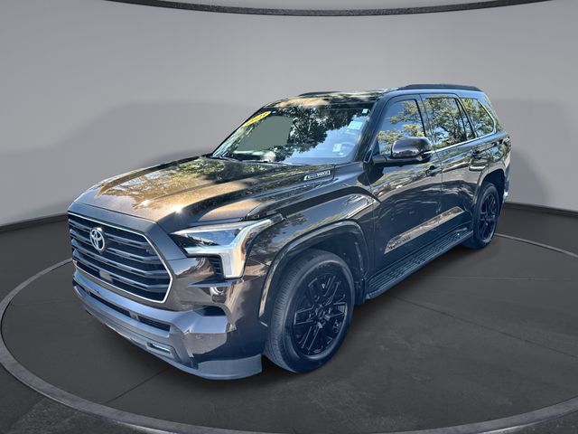 2023 Toyota Sequoia SR5's photo