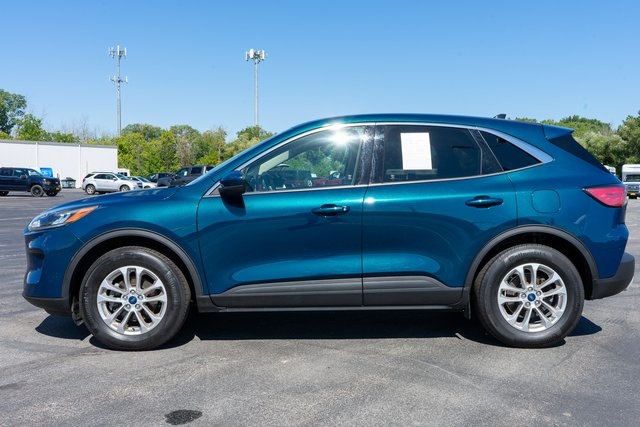 2020 Ford Escape SE photo 4