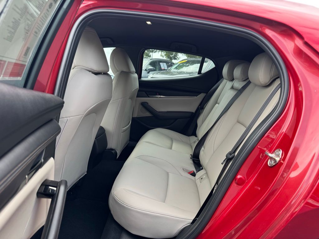 2019 Mazda Mazda3 Preferred photo 12