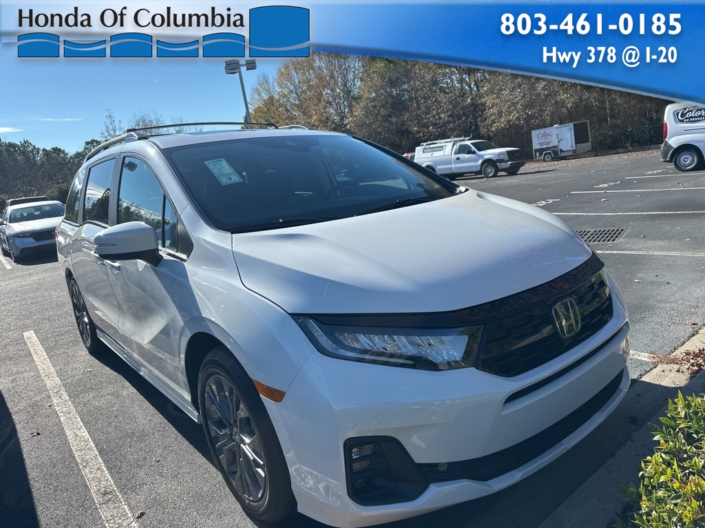 2026 Honda Odyssey Touring's photo