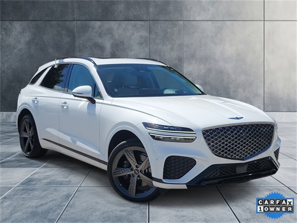 2023 GENESIS GV70