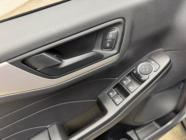 2022 Ford Escape SE photo 10