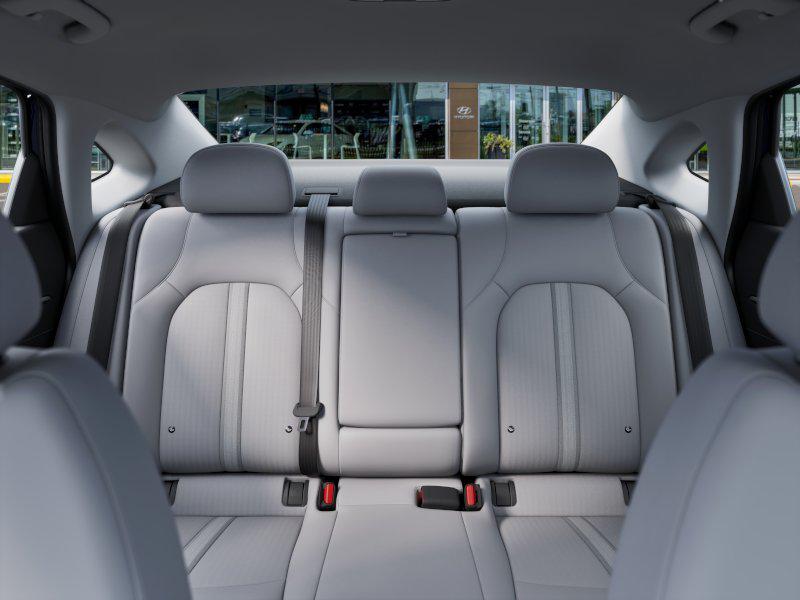 2025 Hyundai Sonata Hybrid SEL photo 10