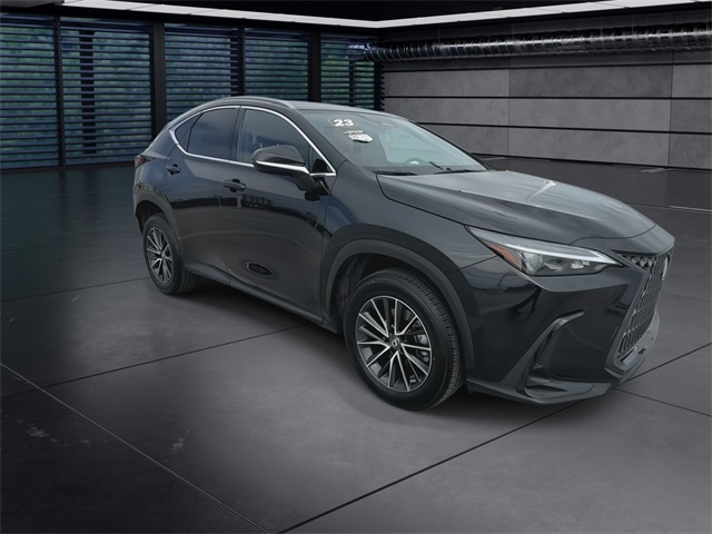 2023 Lexus NX 350 Premium photo 2