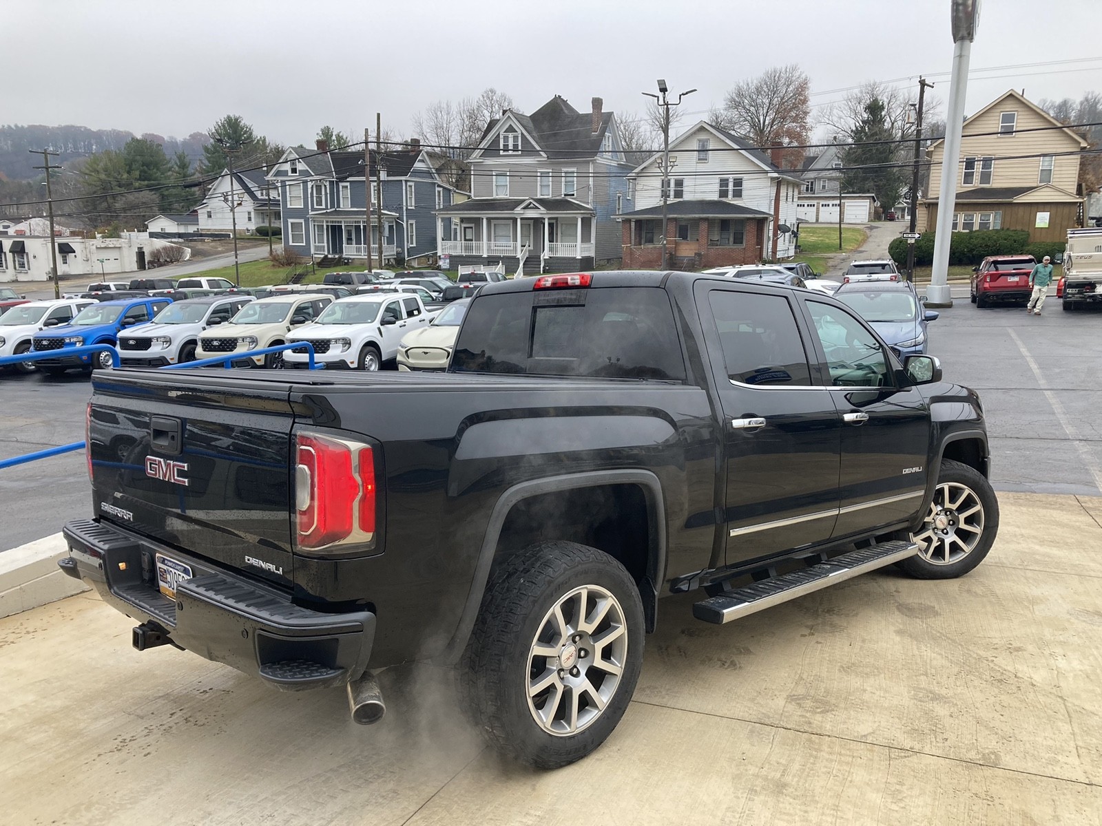 2016 Gmc Sierra 1500 Denali photo 2
