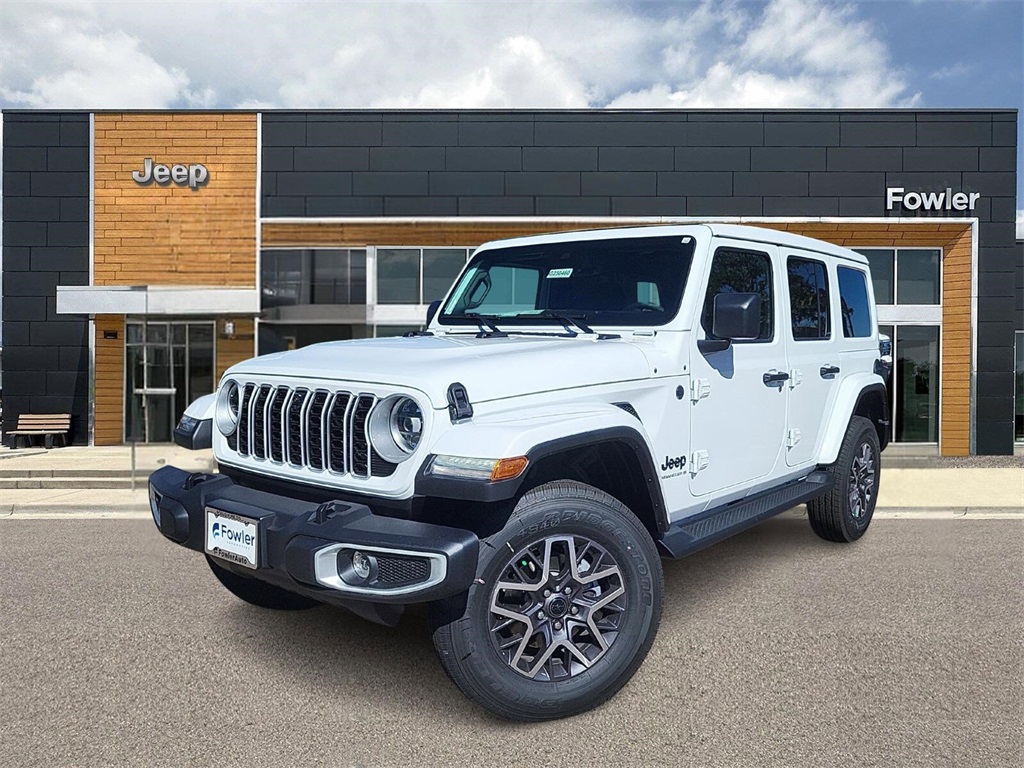 2025 Jeep Wrangler 4-Door Sahara's photo