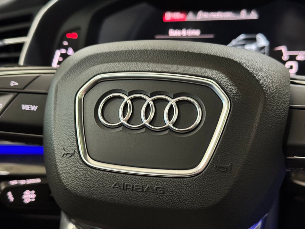 2022 Audi Q8 55 Premium Plus photo 15