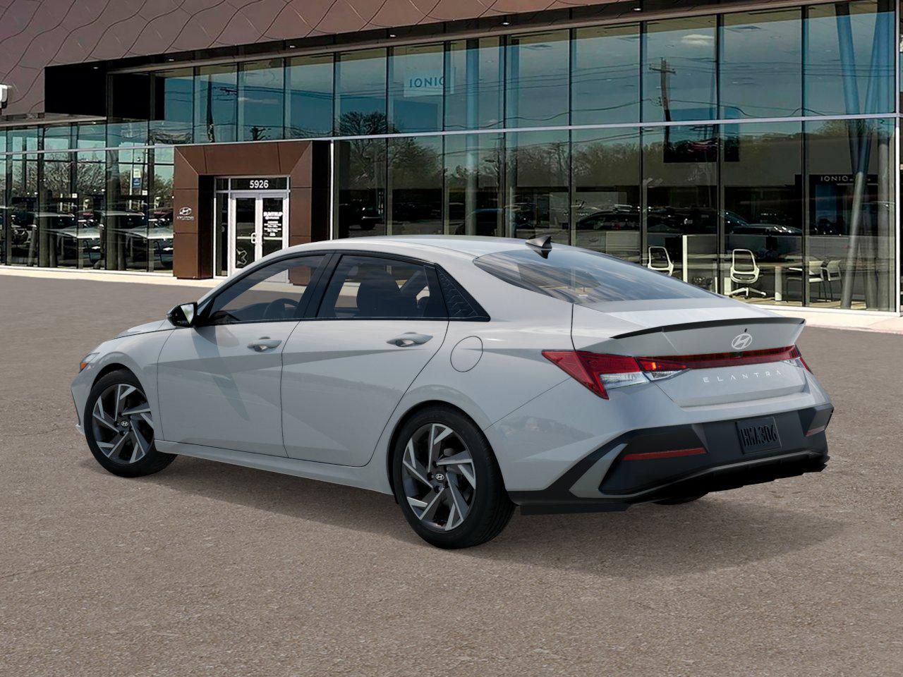 2025 Hyundai Elantra SEL Sport photo 3