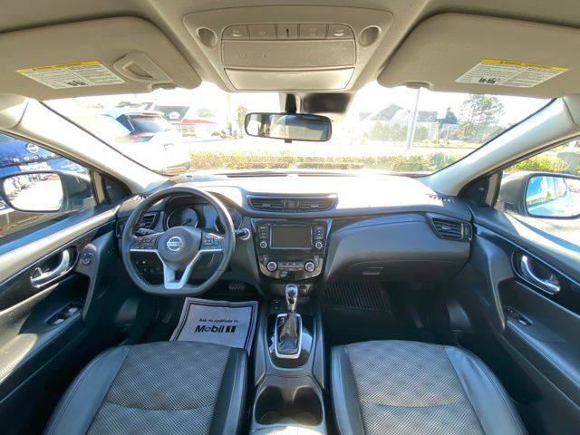 2022 Nissan Rogue Sport SV photo 12