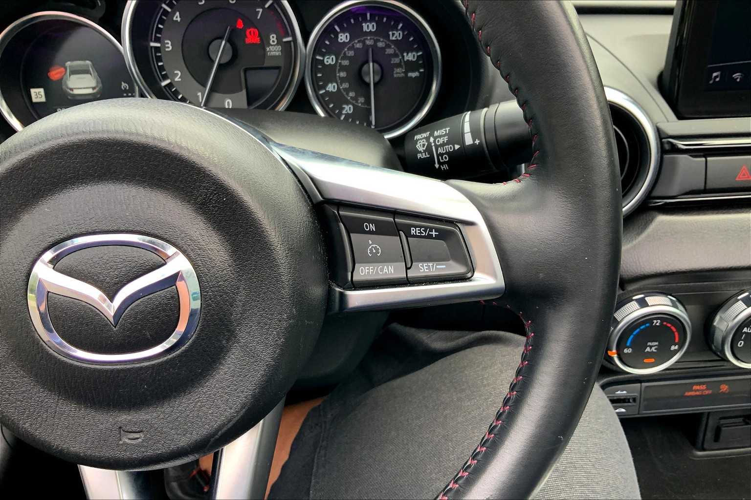 2019 Mazda MX-5 Miata Miata RF Grand Touring photo 19