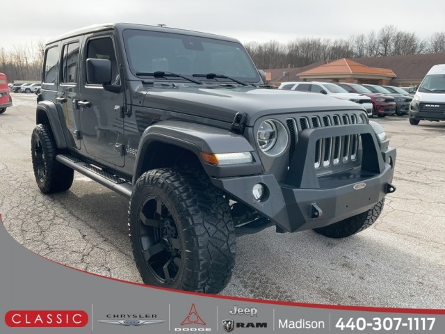 2020 Jeep Wrangler Unlimited Sahara's photo