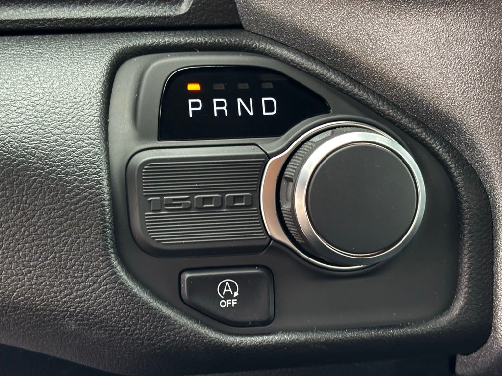 2026 Ram 1500 Tradesman photo 15