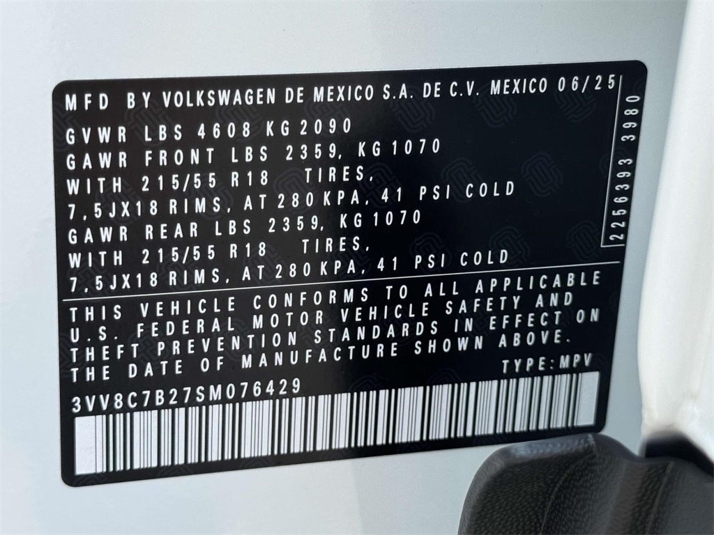 2025 Volkswagen Taos S photo 30