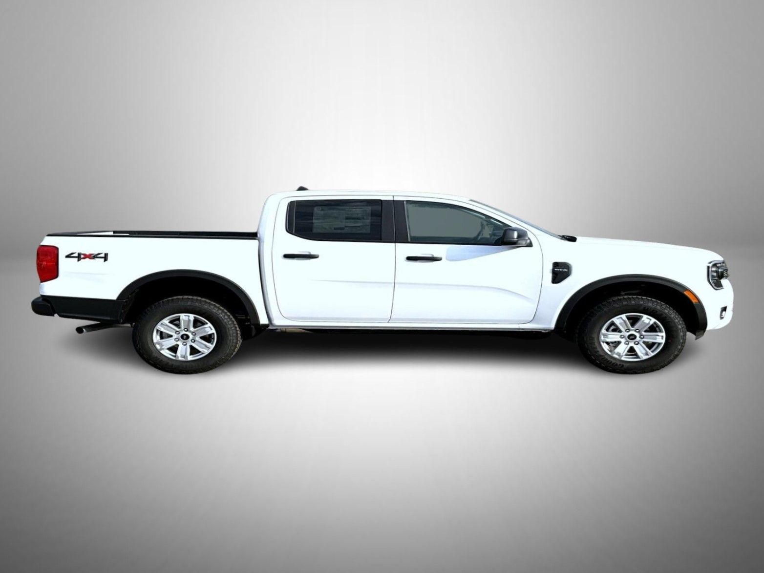 2025 Ford Ranger XL photo 2