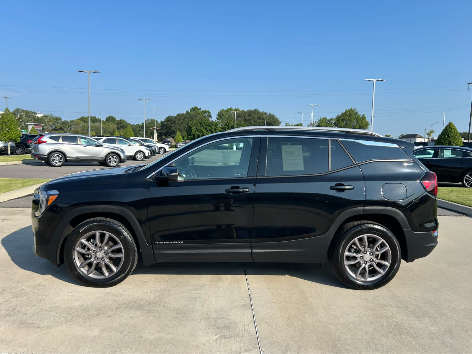 2024 Gmc Terrain SLT photo 4