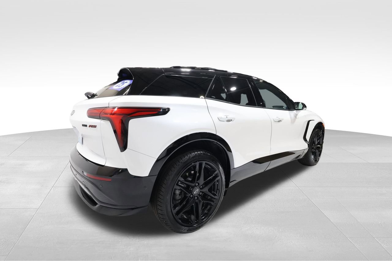 2025 Chevrolet Blazer EV RS photo 4