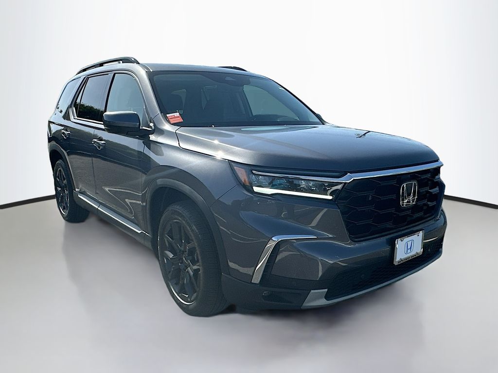 2025 Honda Pilot Touring photo 3