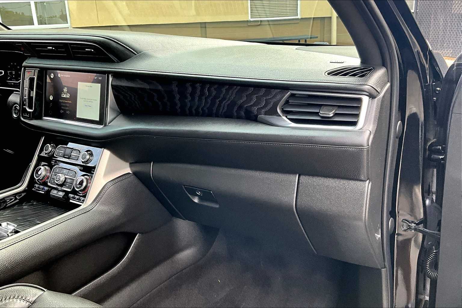 2022 Gmc Yukon Denali photo 11