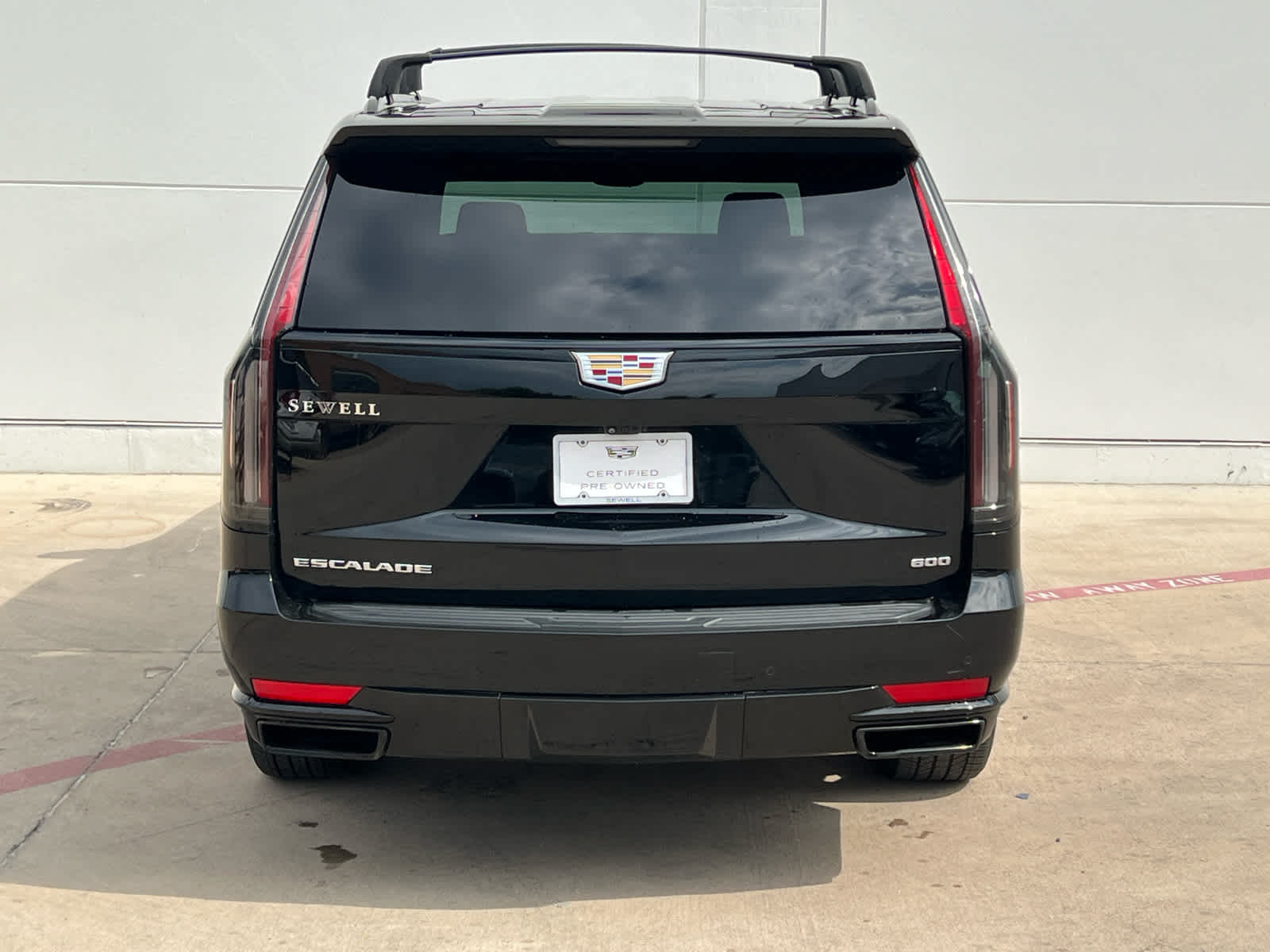2023 Cadillac Escalade ESV Sport photo 5