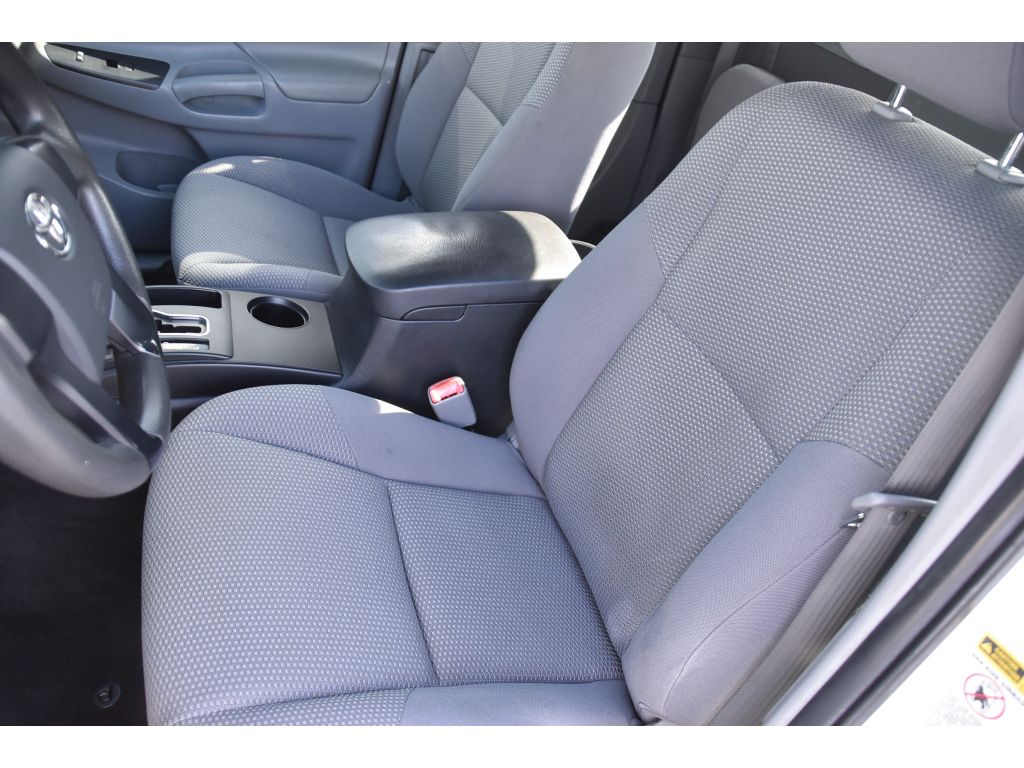 2012 Toyota Tacoma PreRunner photo 13