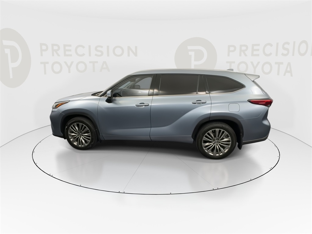2021 Toyota Highlander Platinum photo 12