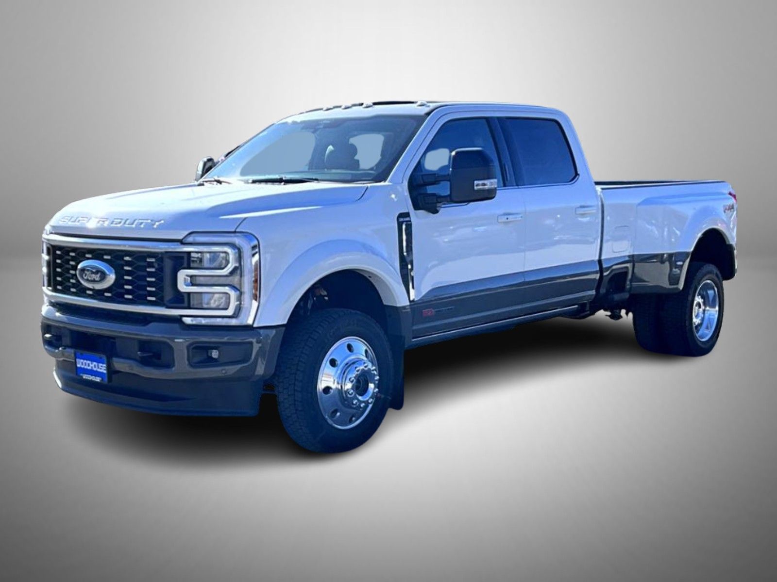 2026 Ford F-450 Super Duty King Ranch's photo