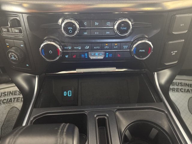 2022 Ford F-150 Raptor photo 16