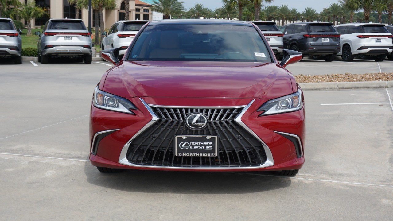2025 Lexus ES 350 photo 3
