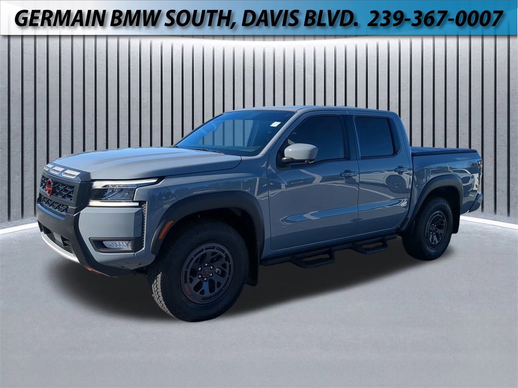 2025 Nissan Frontier PRO-4X's photo