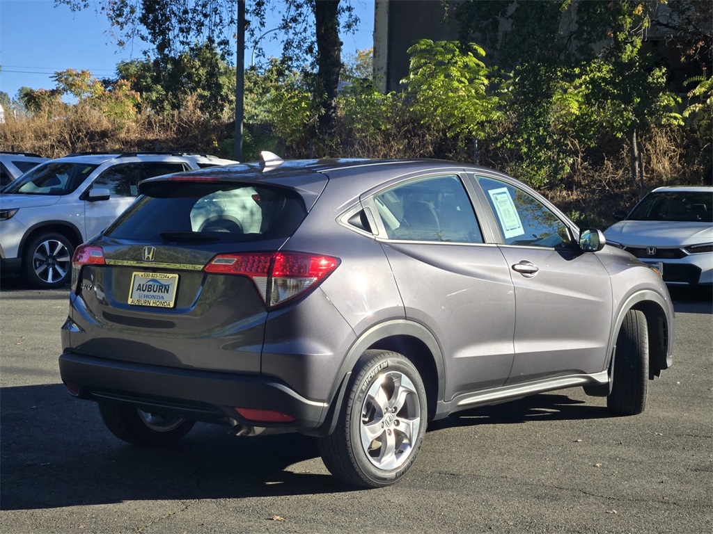 2022 Honda HR-V LX photo 3