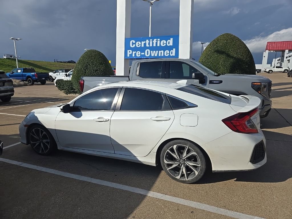 2018 Honda Civic Si photo 4