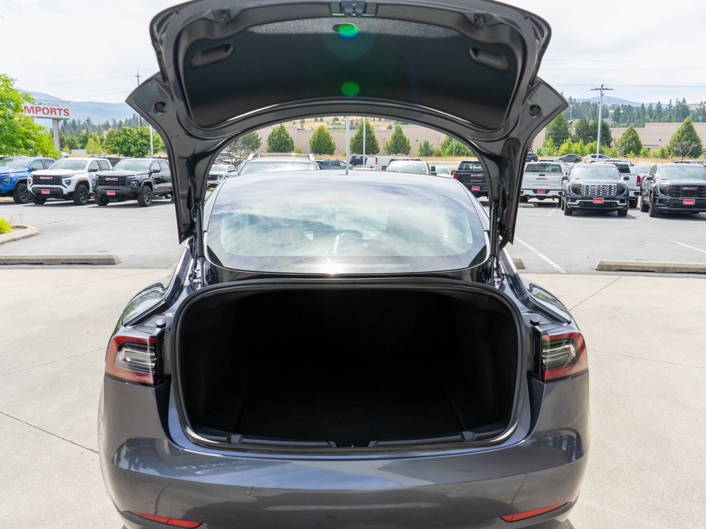 2020 Tesla Model 3 Long Range photo 25