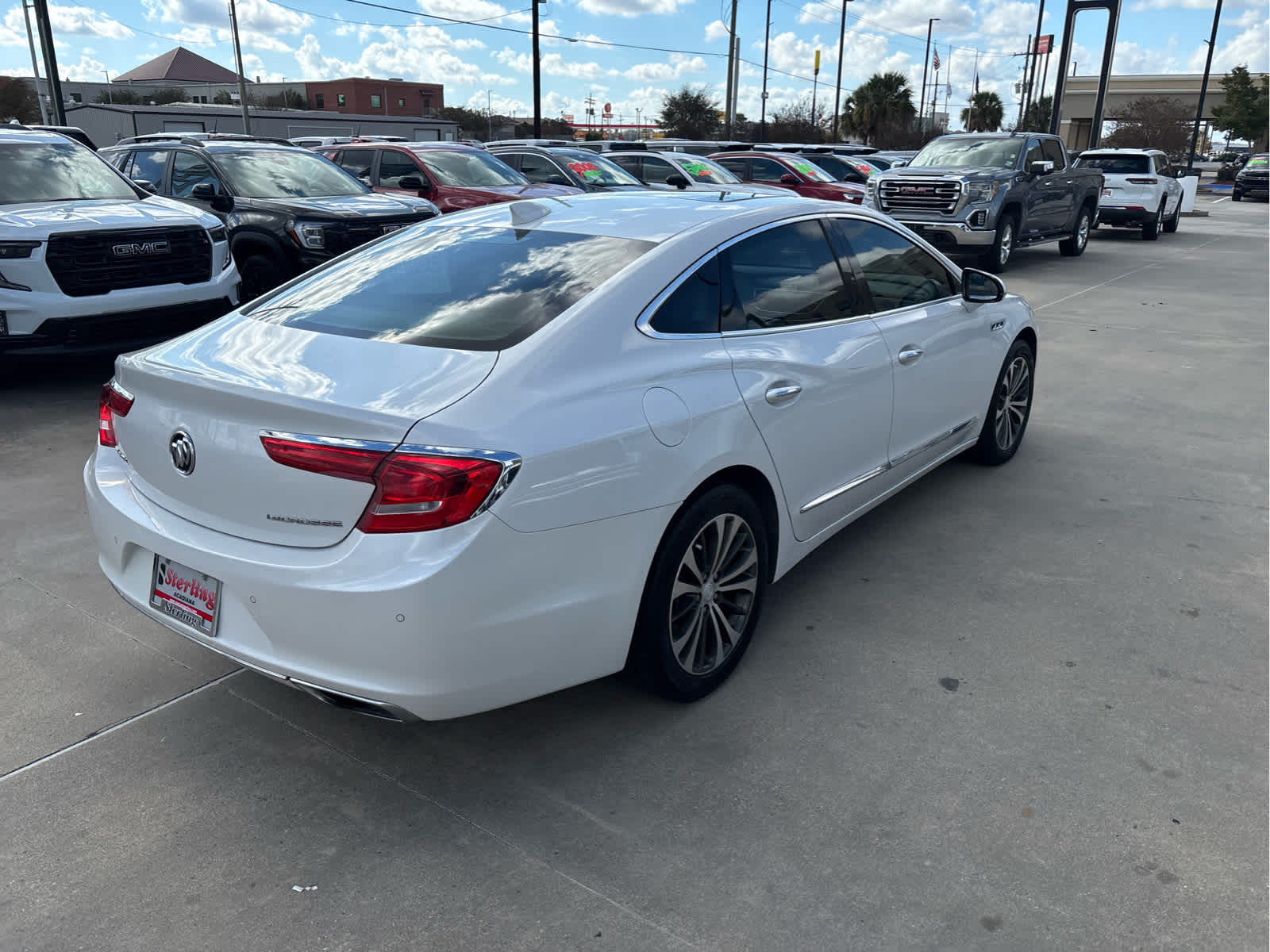 2018 Buick LaCrosse Essence photo 2