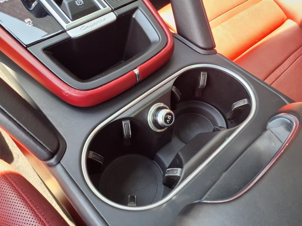 2023 Porsche Cayenne Base photo 15