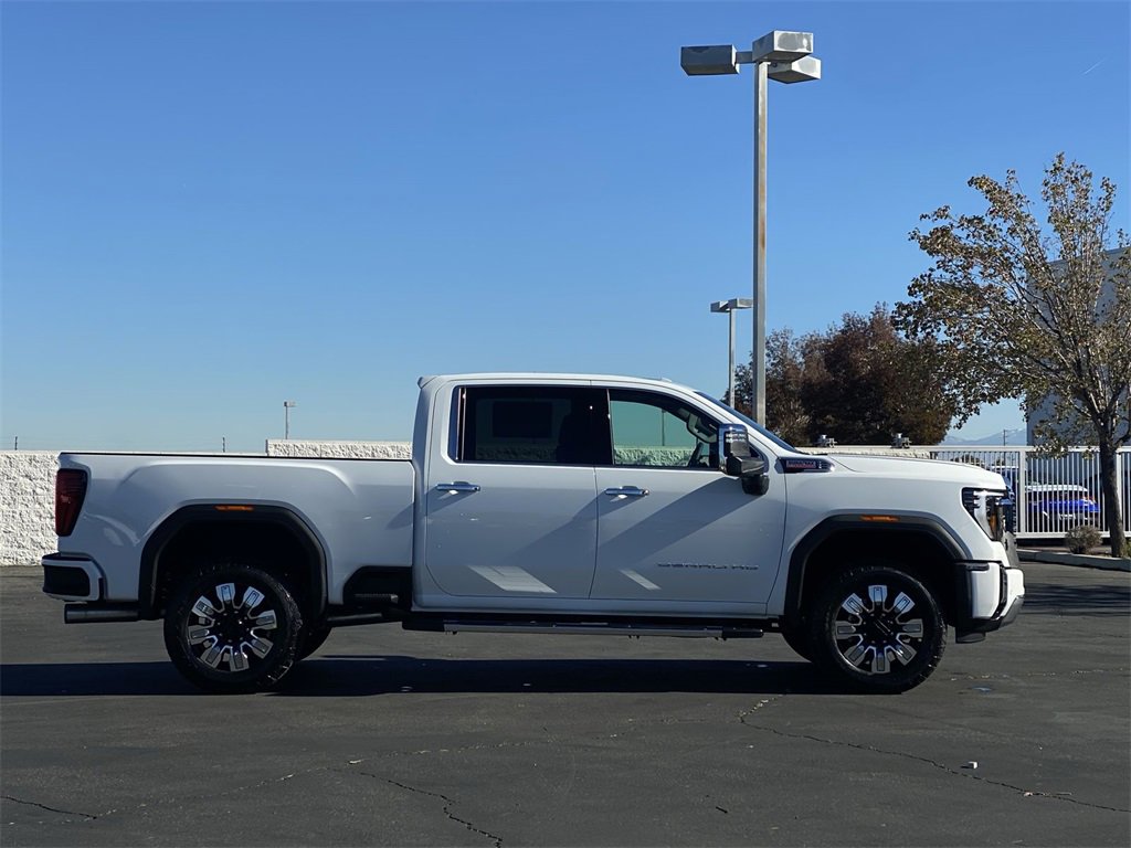 2026 Gmc Sierra 2500 HD Denali photo 4