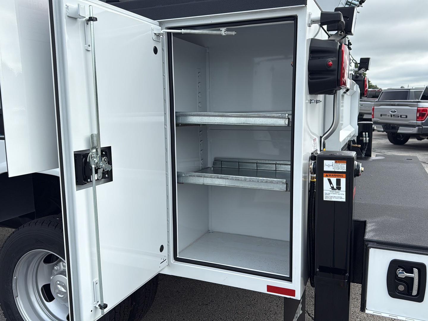 2024 Ram 5500 Tradesman photo 11