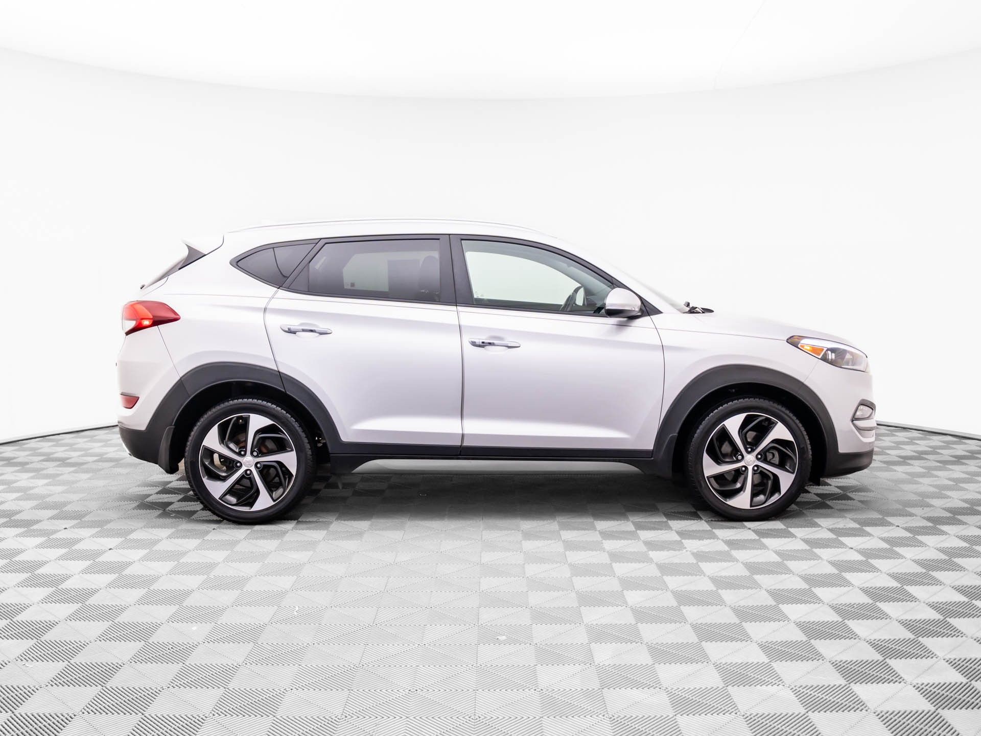 2016 Hyundai Tucson Limited photo 3
