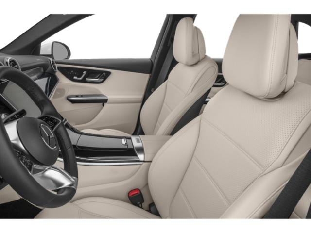 2025 Mercedes Benz GLC 300 4MATIC photo 2