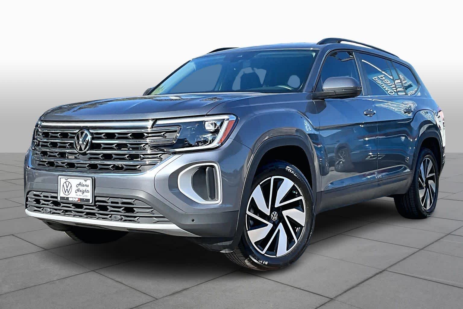 2024 Volkswagen Atlas SE w/Tech