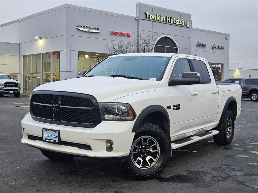 2018 Ram 1500 Sport photo 2