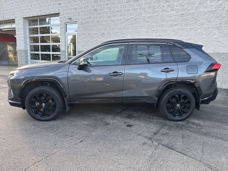 2023 Toyota RAV4 Hybrid XSE photo 6
