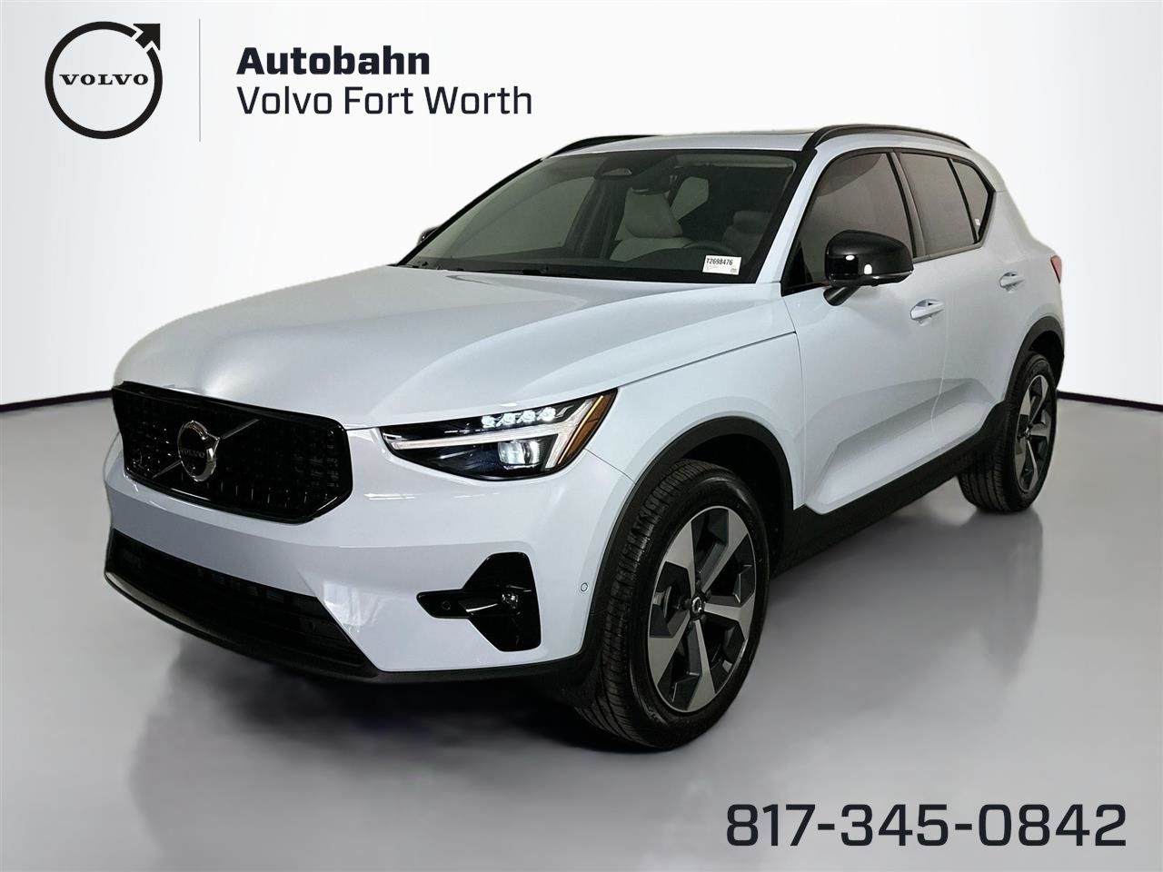 2026 Volvo XC40 Plus's photo