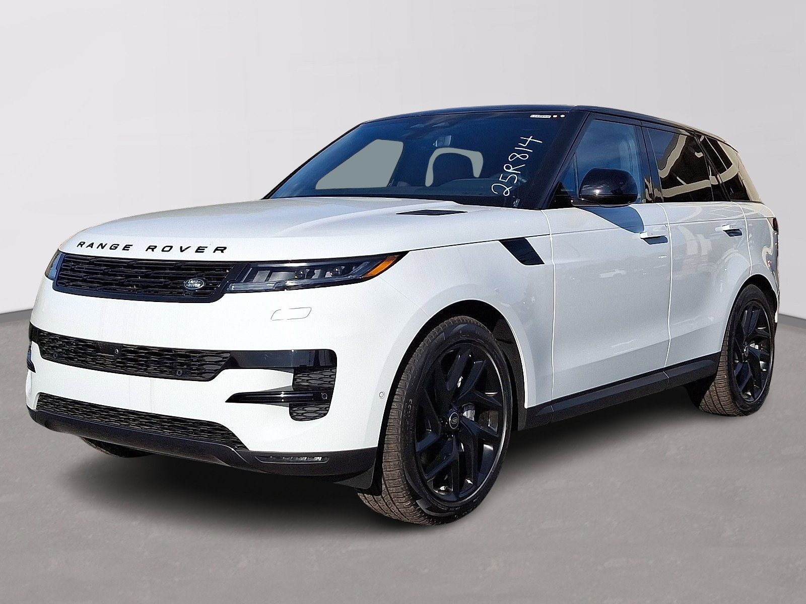 2025 Land Rover Range Rover Sport SE's photo