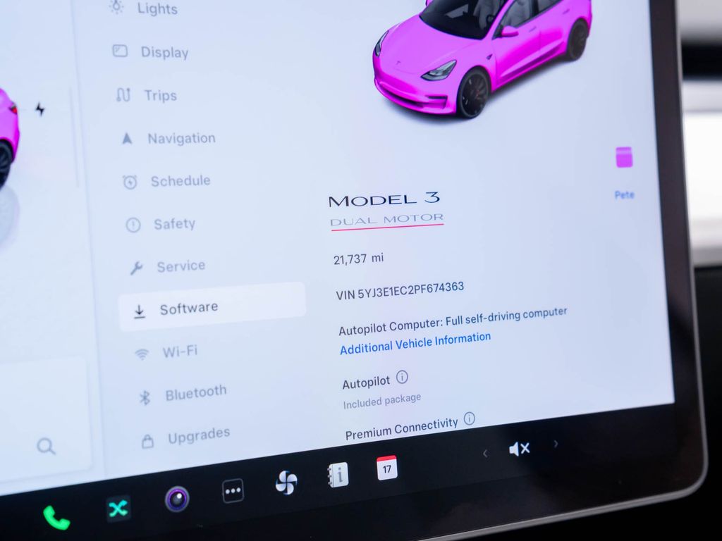 2023 Tesla Model 3 Performance photo 21