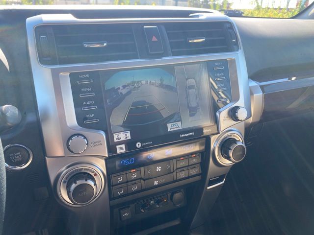 2022 Toyota 4Runner Limited photo 15