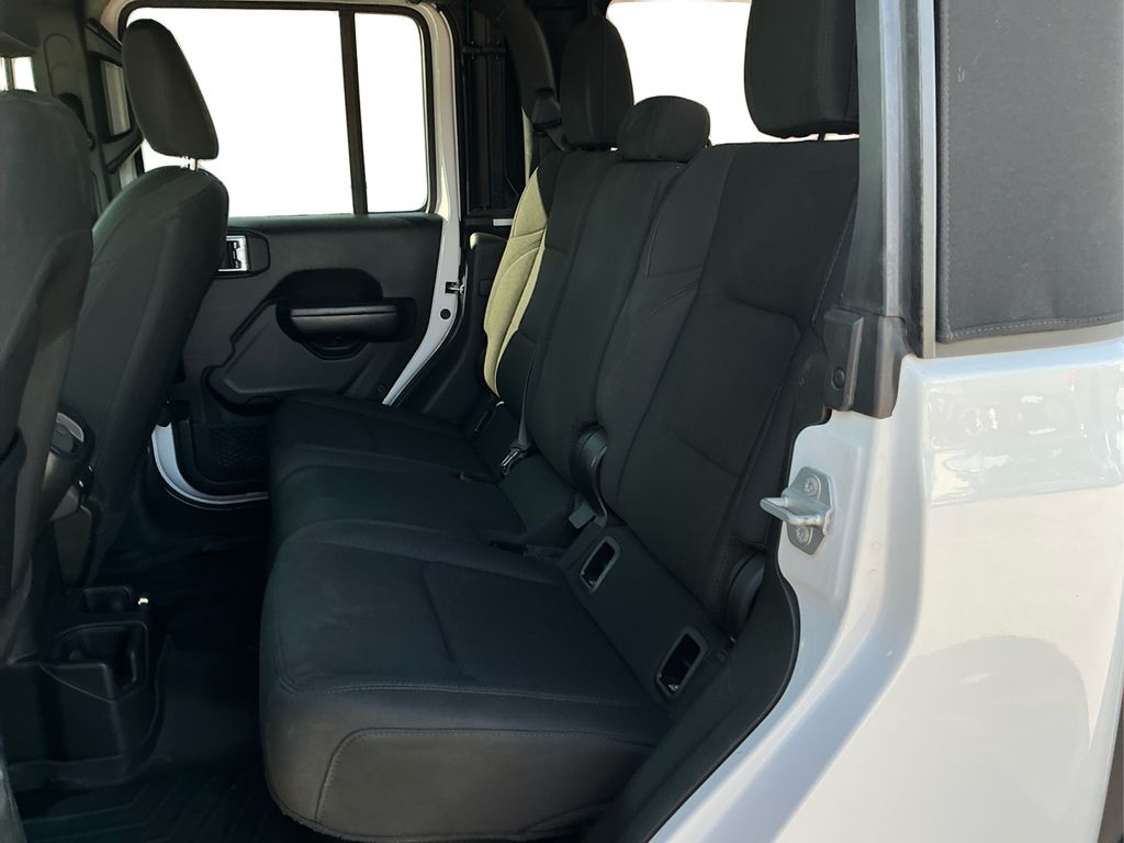 2020 Jeep Gladiator Sport S photo 10