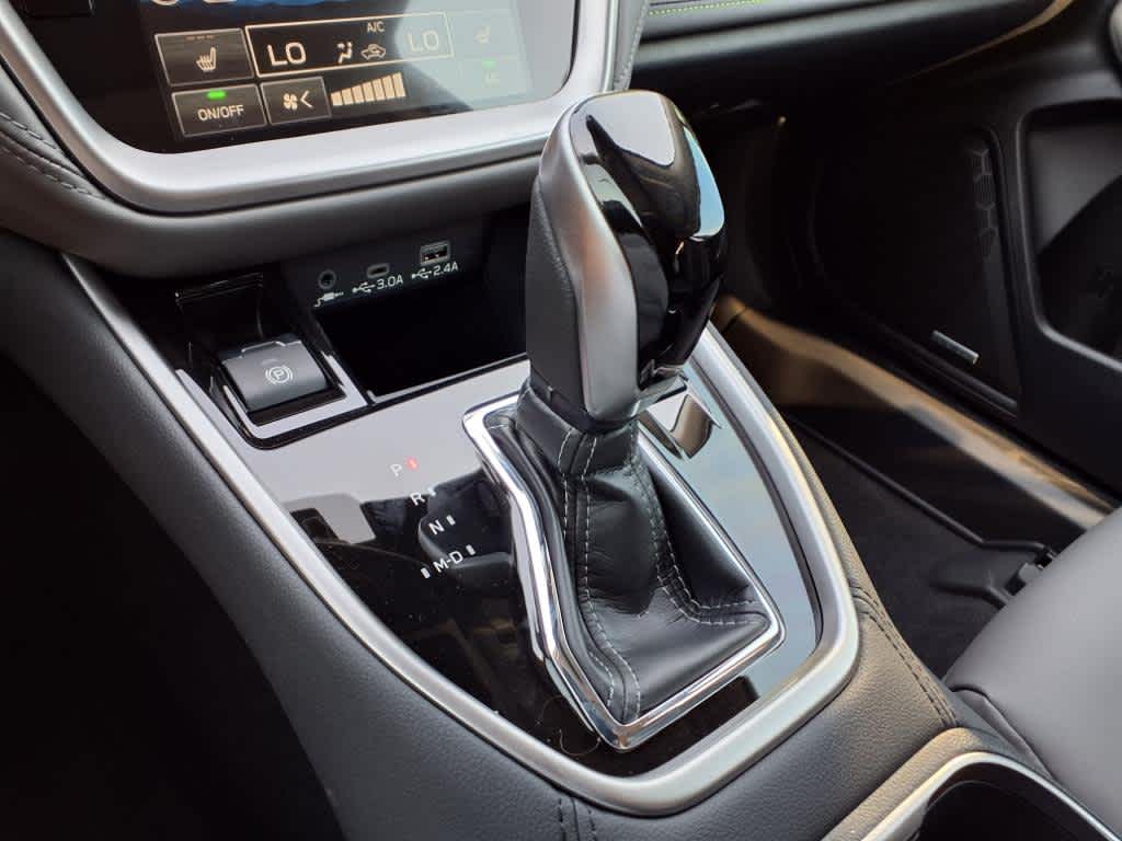 2025 Subaru Outback Onyx Edition XT photo 34